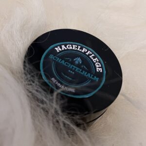 Nagelpflege Schachtelhalmkraut